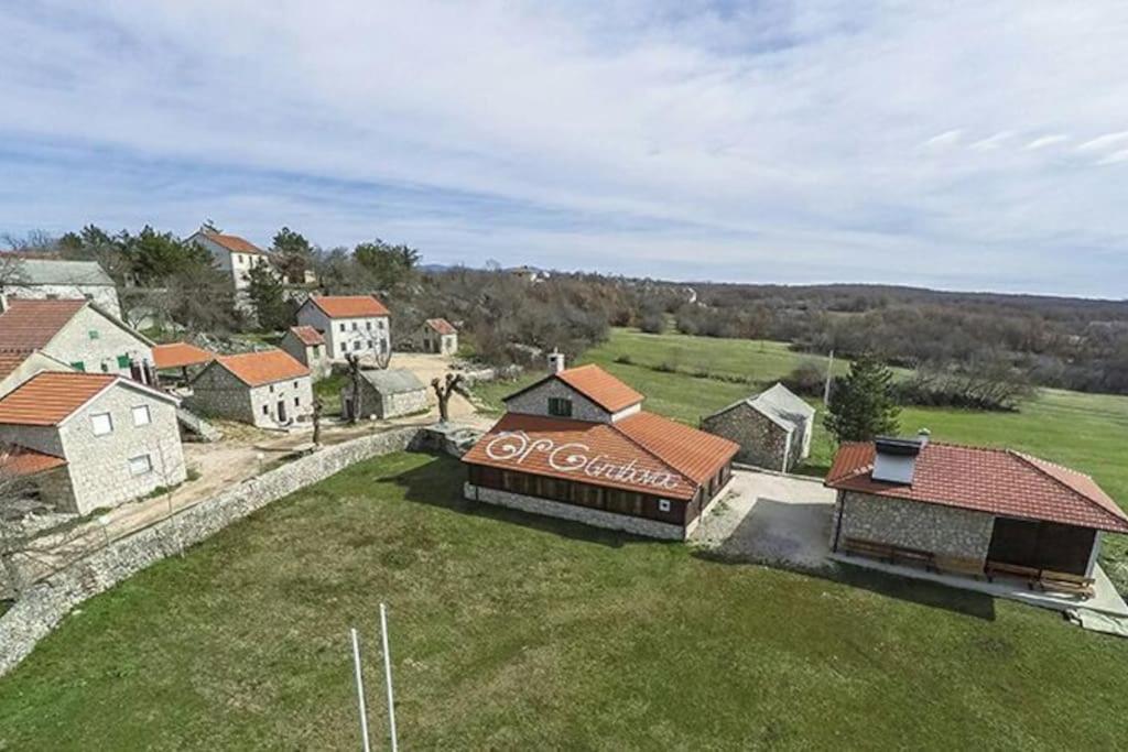 Great Place For Relaxation Apartment Gornji Prolozac